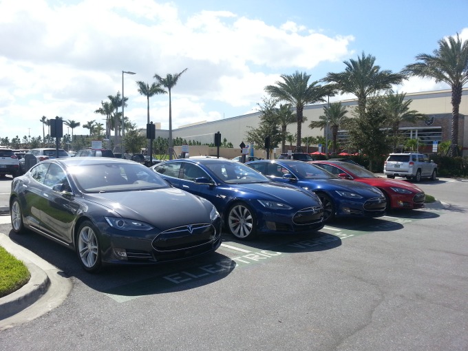 Tesla-Model-Ss-Florida.jpg
