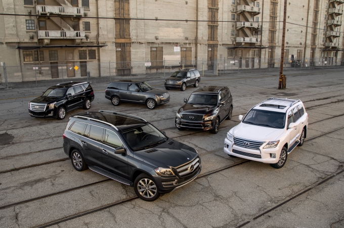 2015-Large-Luxury-SUV-front-three-quarter.jpg