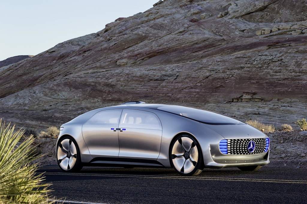 daimler-and-qualcomm-will-bring-wireless-charging-to-future-mercedes-evs-95915_1-1024x681