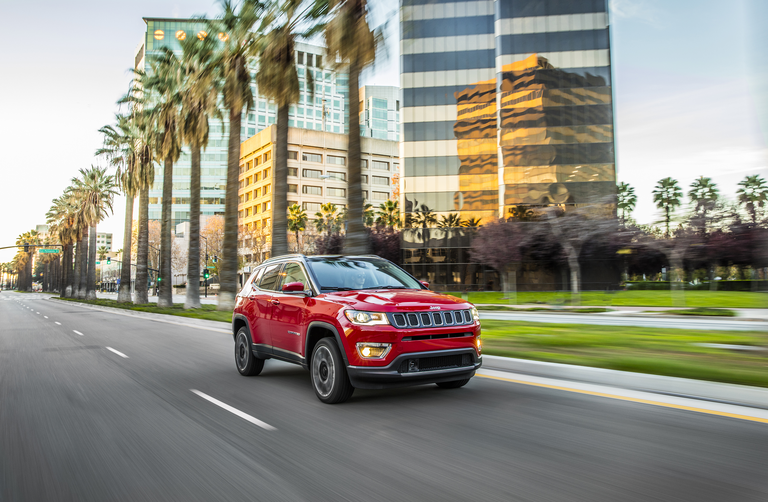 2017-Jeep-Compass-Limited.jpg